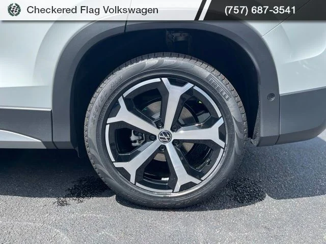 New 2026 White Volkswagen 2.0T SE image 7