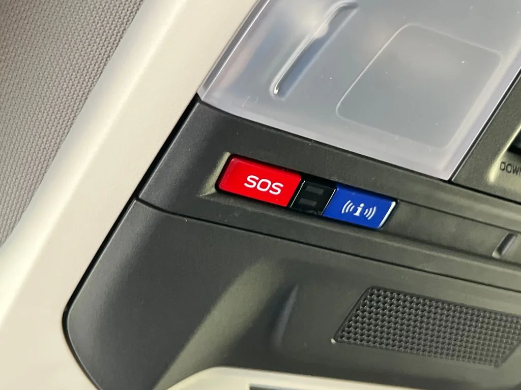 New 2026 SAPPHIRE BLUE PEARL Subaru Limited Hybrid image 37