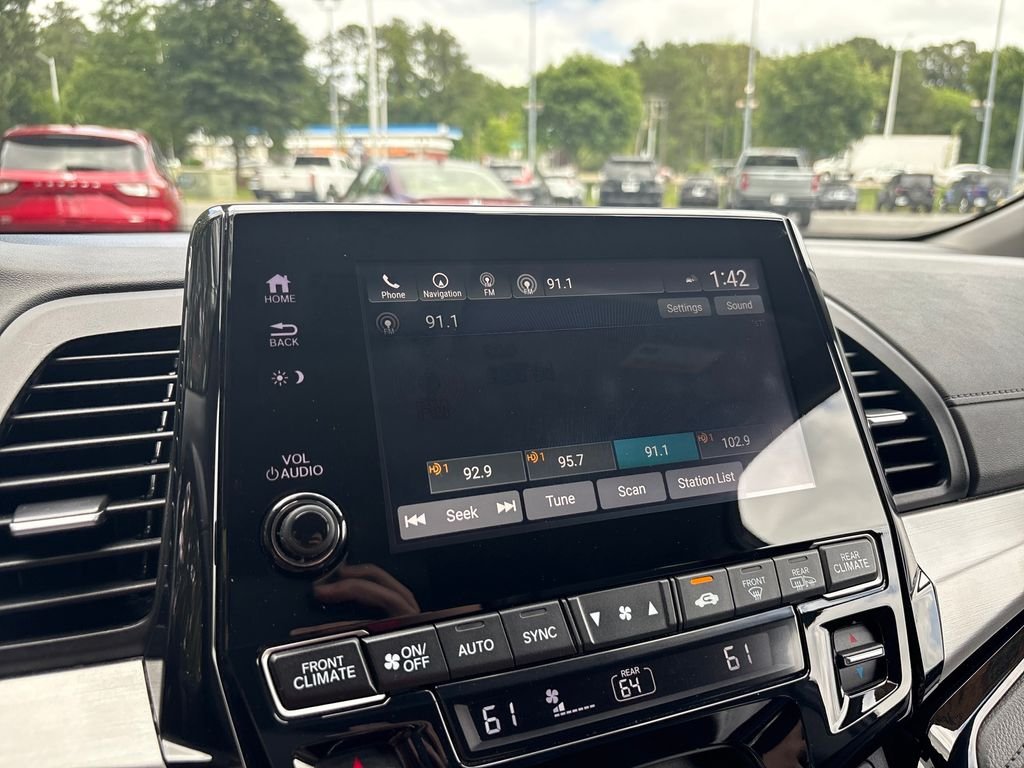 Used 2024 Gray Honda Touring image 18