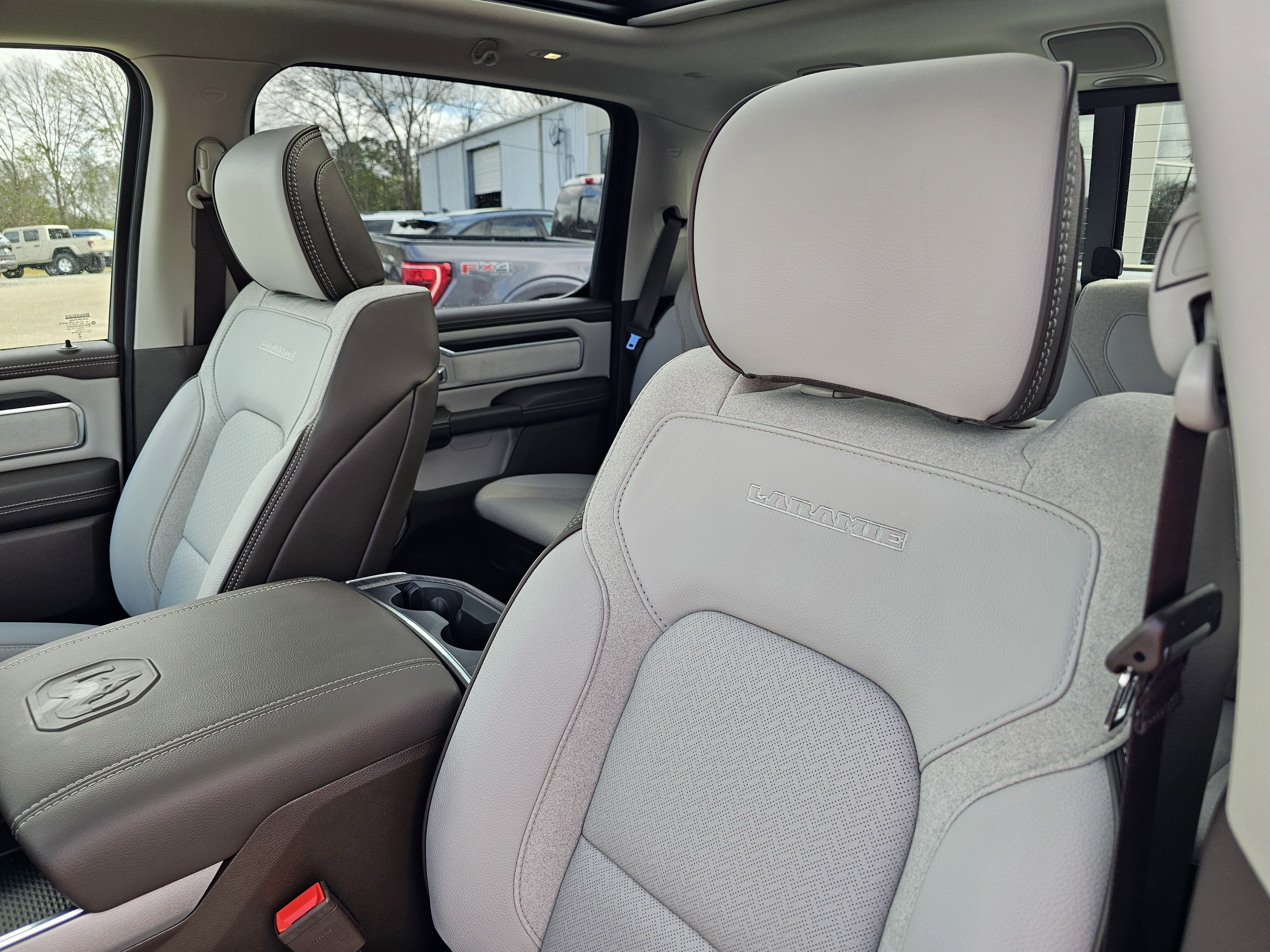 New 2026 Bright White Clearcoat Ram Laramie image 19