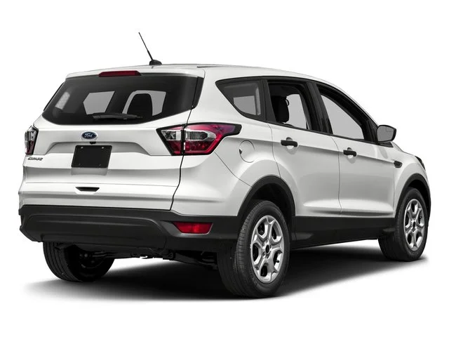 Used 2017 Oxford White Ford SE image 2