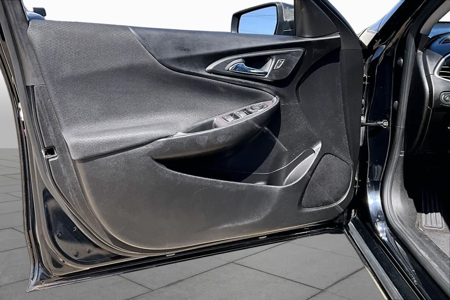 Used 2022 Mosaic Black Metallic Chevrolet LS image 22