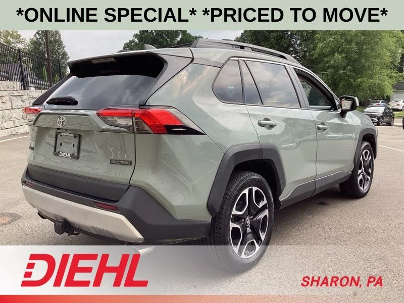 Used 2020  Toyota Adventure image 7
