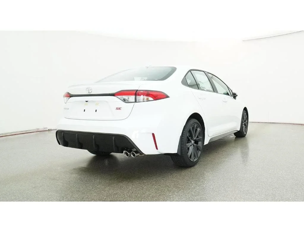 New 2026 Ice Cap Toyota SE image 31