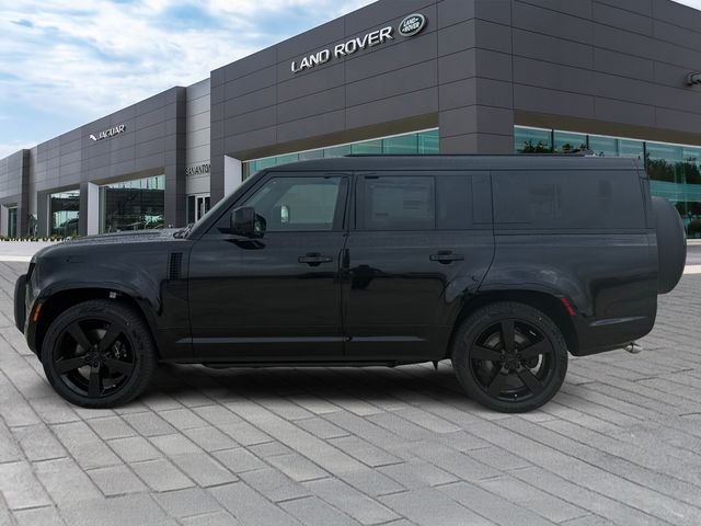 New 2026 Santorini Black Land Rover V8 image 2