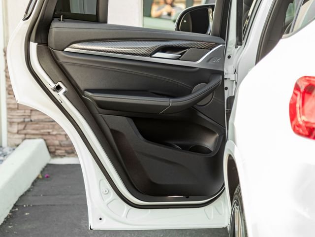 Used 2020 Alpine White BMW Base image 26