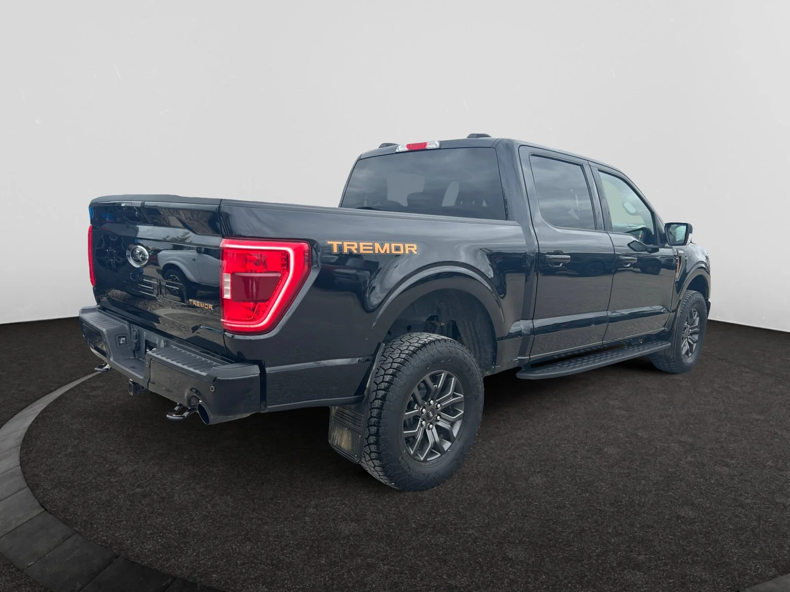Used 2023 Black Ford TREMOR SuperCrew image 5