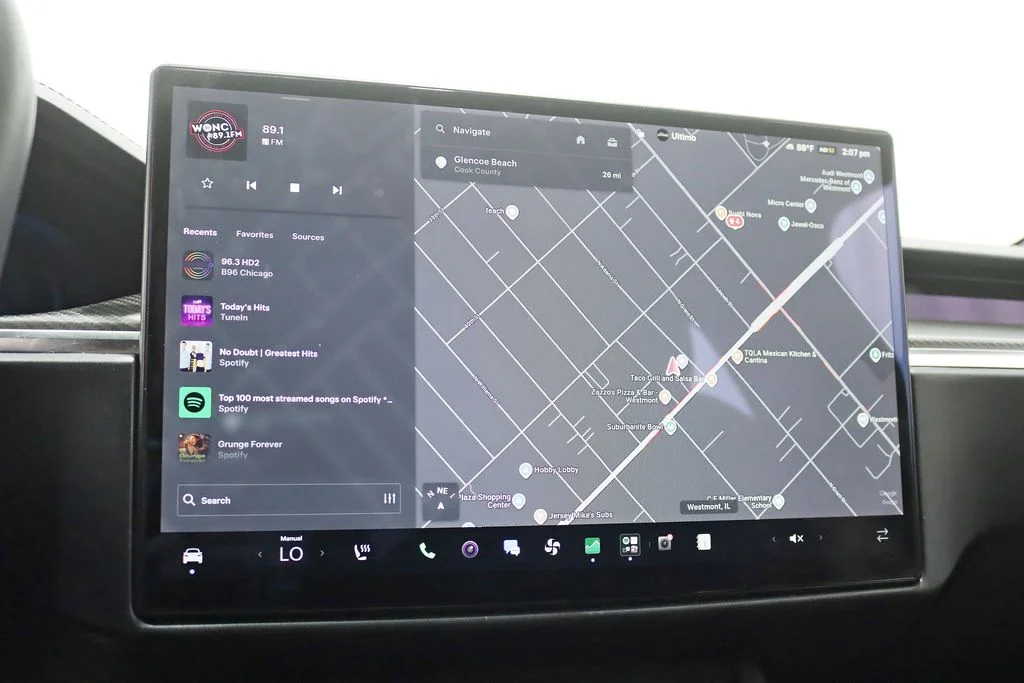 2022 Tesla Model X Plaid