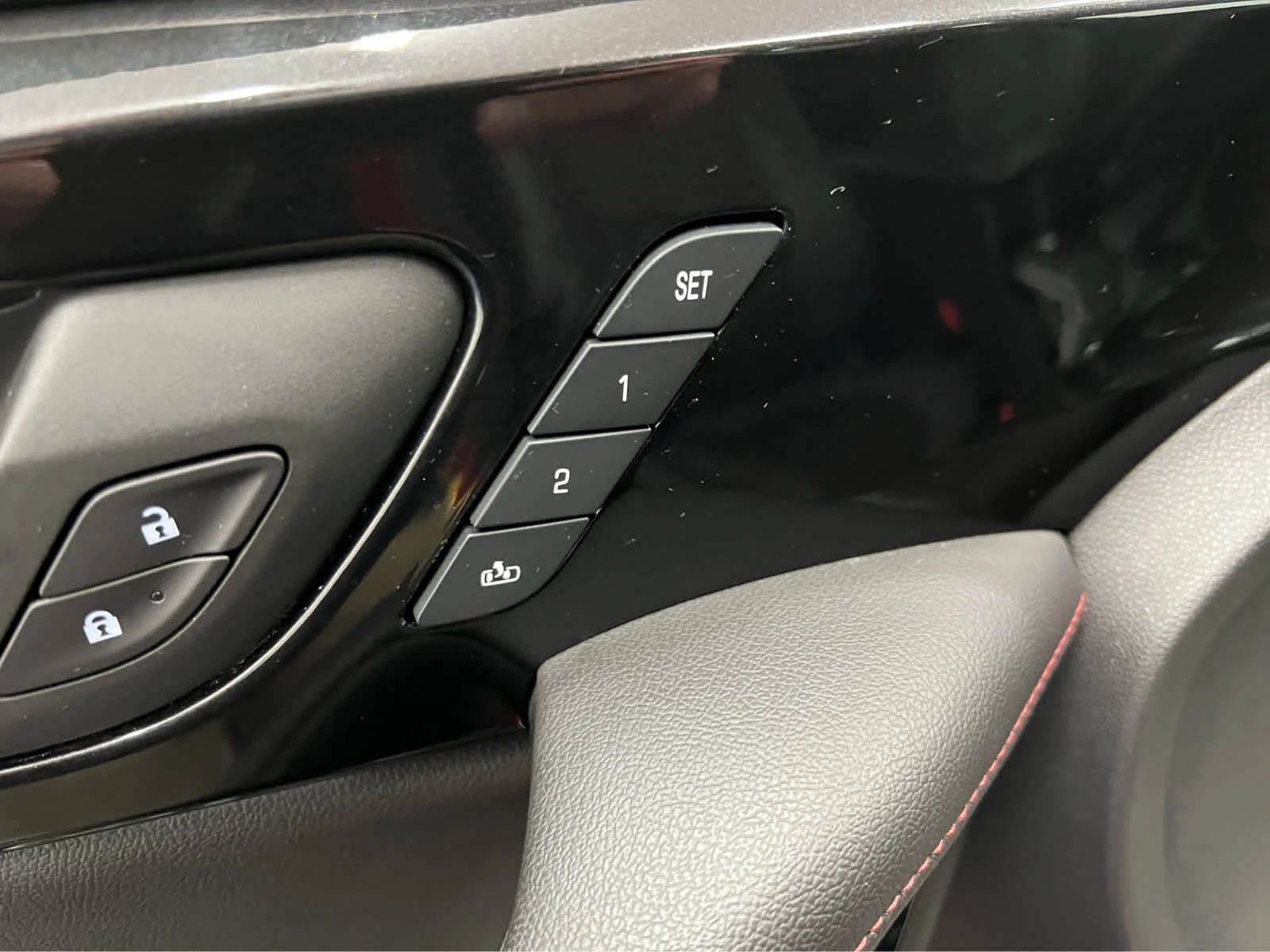 Used 2021 Cayenne Orange Metallic Chevrolet RS image 10