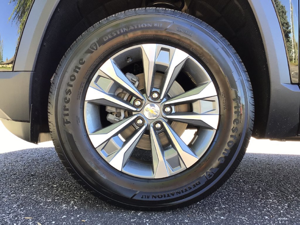 2027 Chevrolet Equinox LT - Photo 19