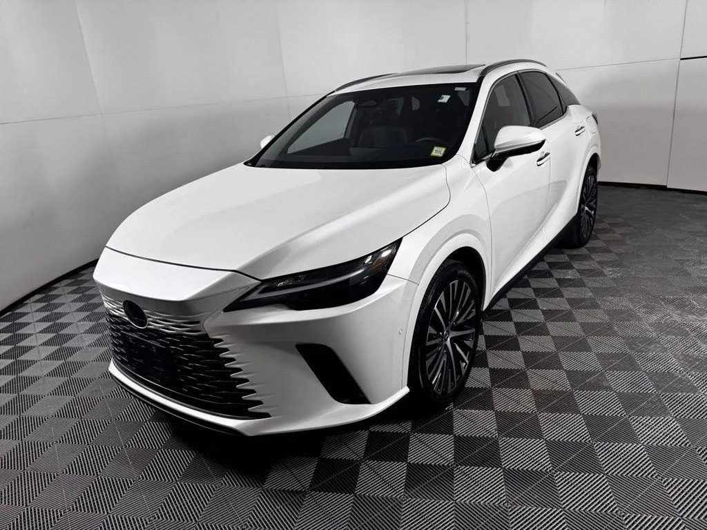 Used 2024 Eminent White Pearl Lexus 350 Premium Plus image 10