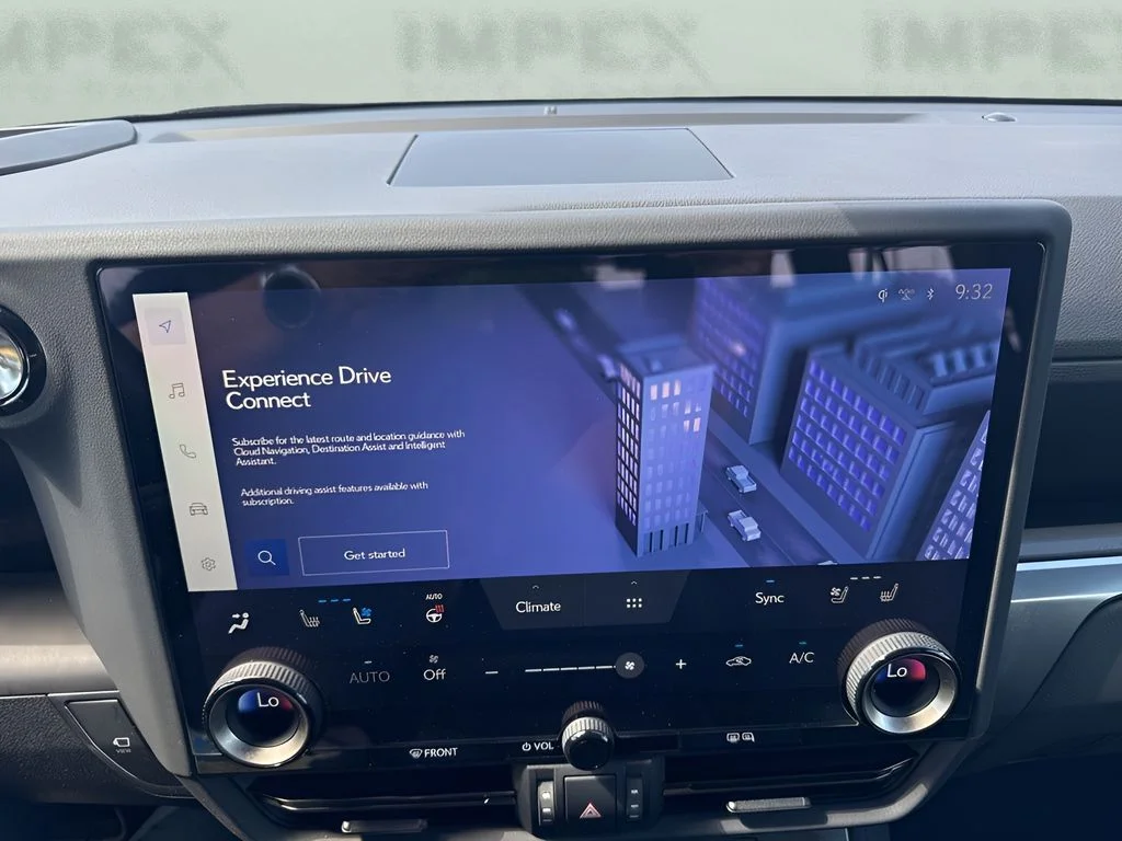 Used 2024  Lexus 550 Overtrail+ image 21