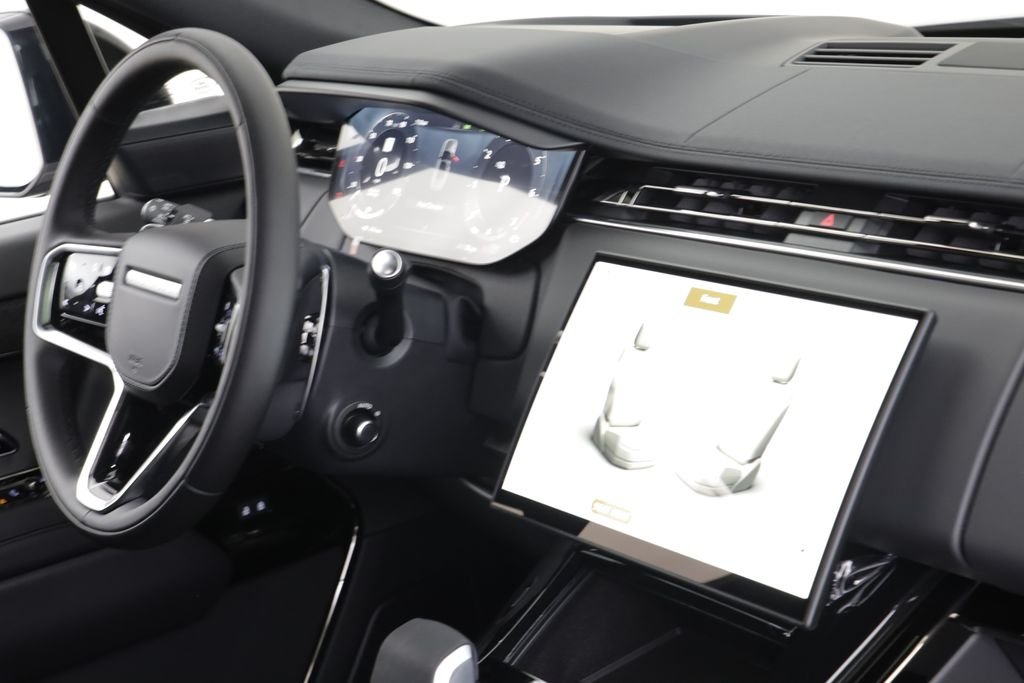 New 2026 Borasco Grey LAND ROVER SE image 22