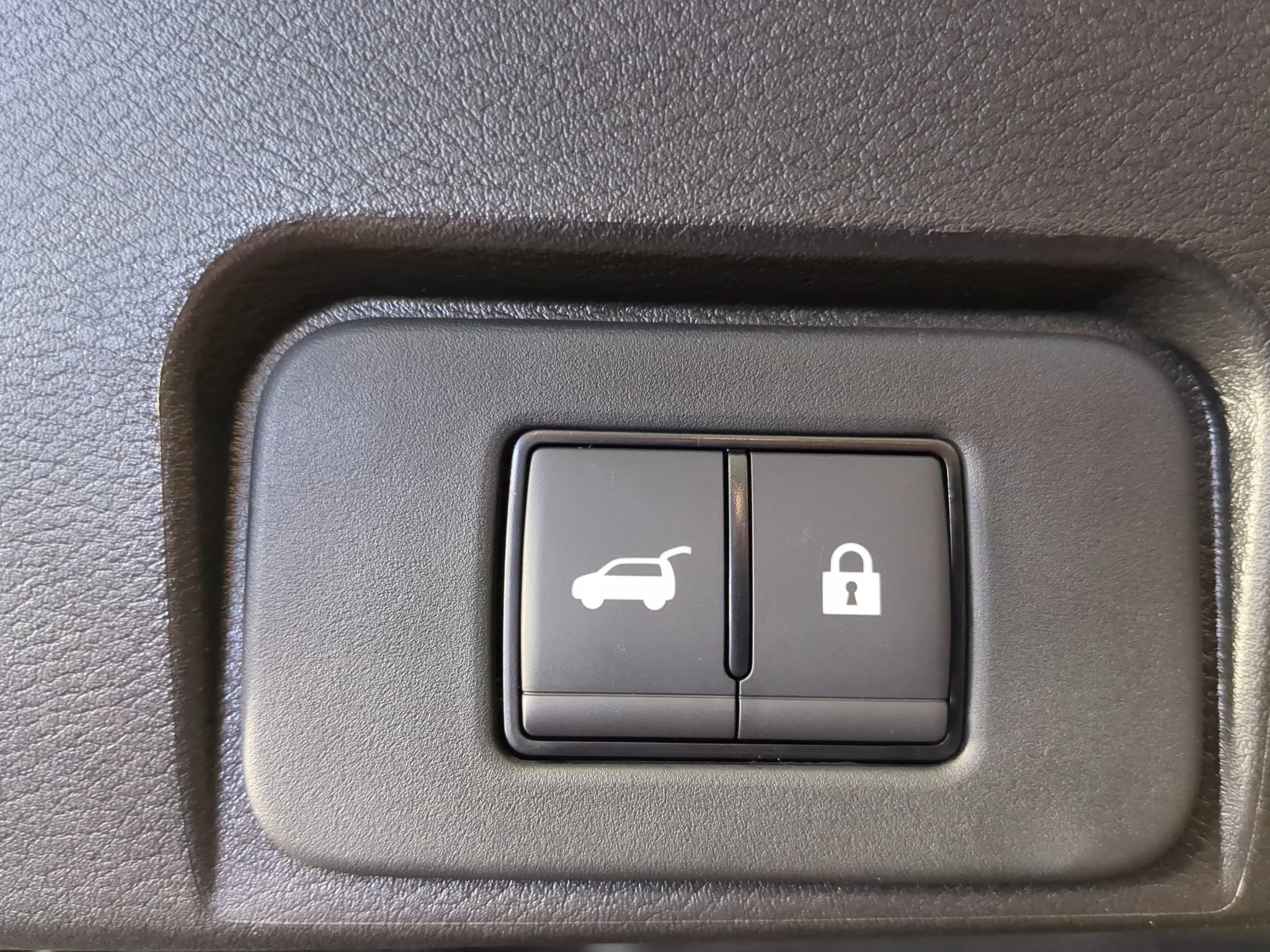 New 2027 Boulder Gray Pearl Nissan Rock Creek image 18