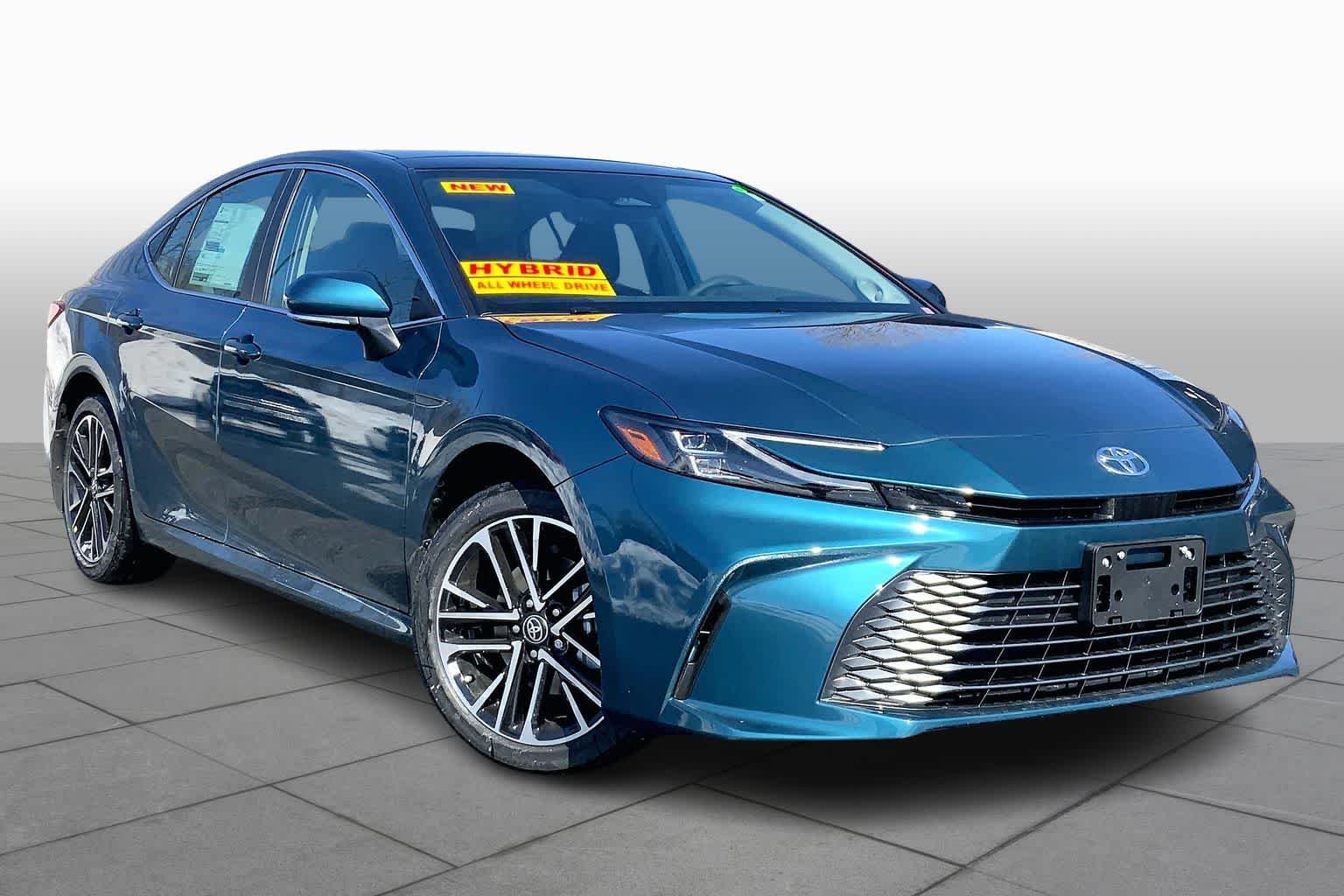 New 2026 Ocean Gem Toyota XLE image 2