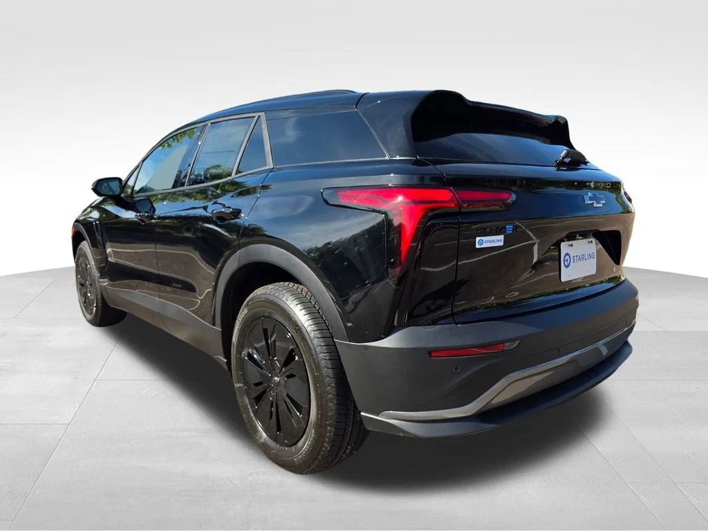 2025 Chevrolet Blazer EV LT - Photo 5