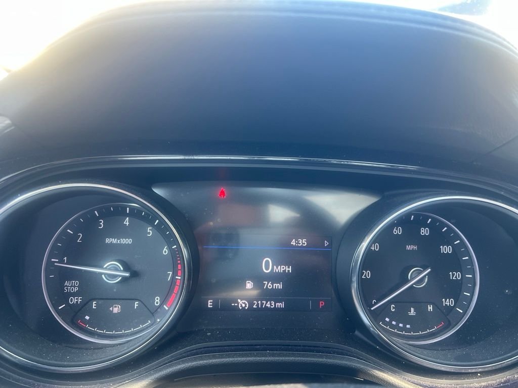 Used 2023 Blue Buick Essence image 12
