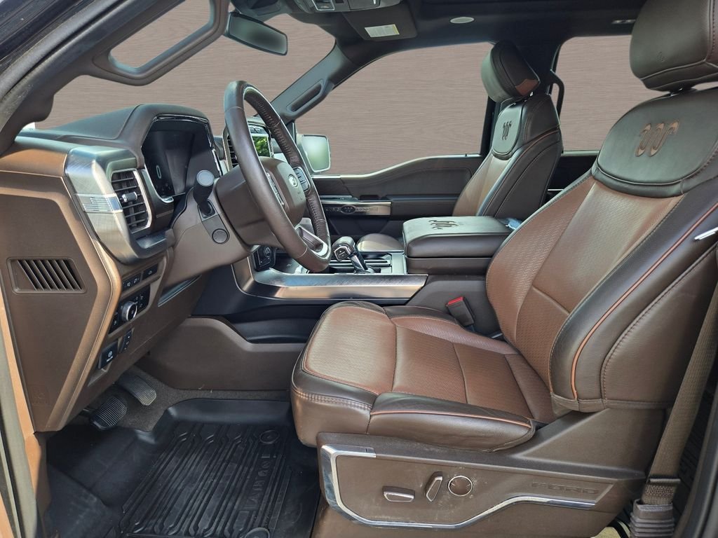 Used 2023  Ford King Ranch image 19