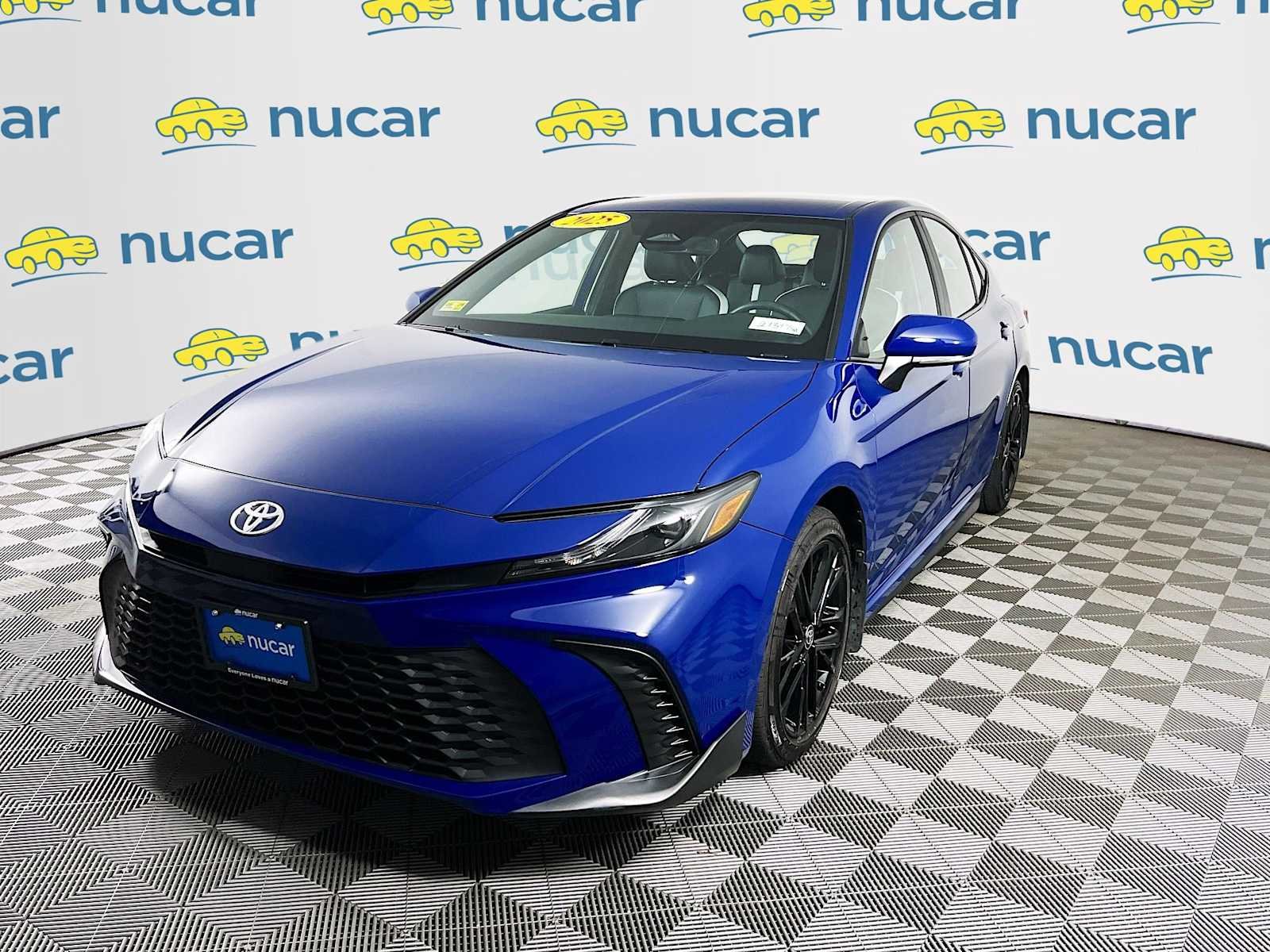 Used 2025 Reservoir Blue Toyota SE image 3