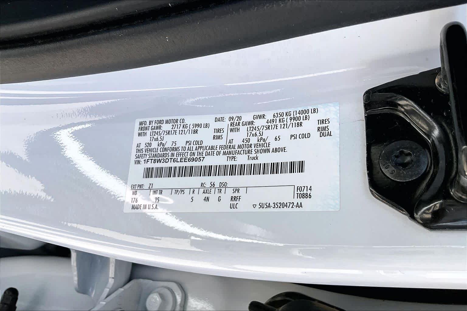 Certified Used 2020 Oxford White Ford XL image 33