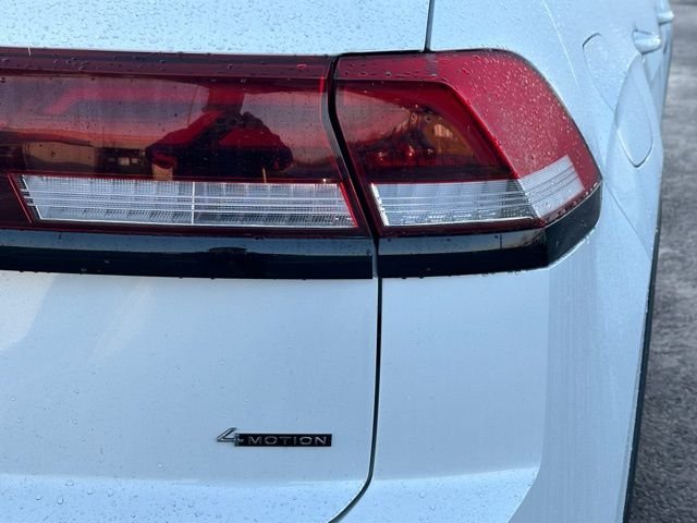 New 2026 Opal White Pearl Volkswagen 2.0T SEL R-Line Black image 15