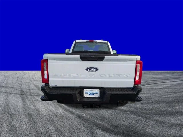 New 2027 Oxford White Ford F-250® XL image 5