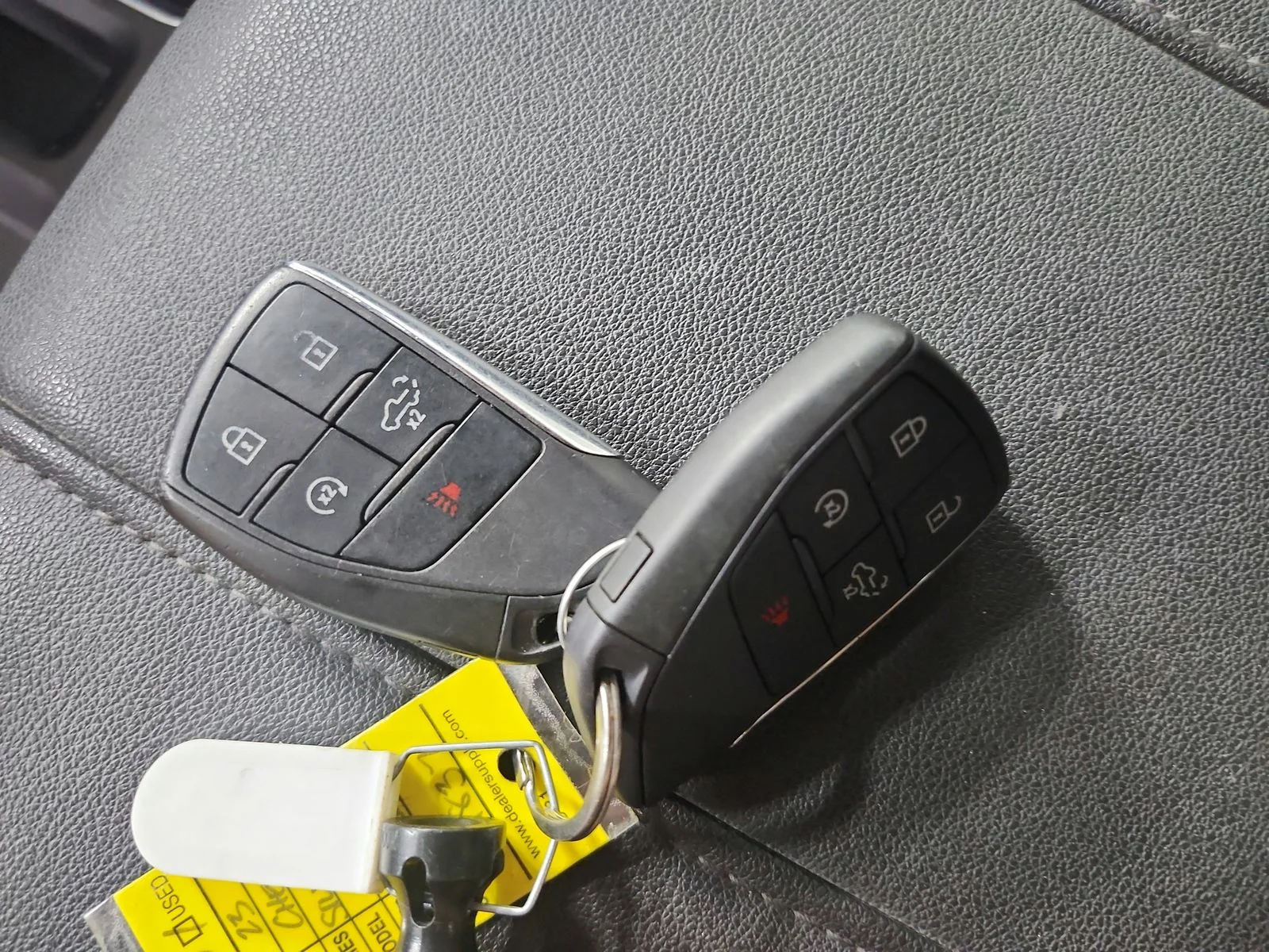 Used 2023 White Chevrolet RST image 31