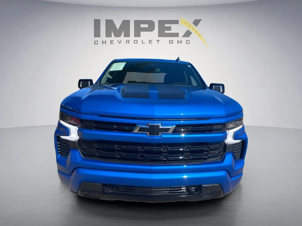 Used 2022 GLACIER BLUE METALLIC Chevrolet RST image 8