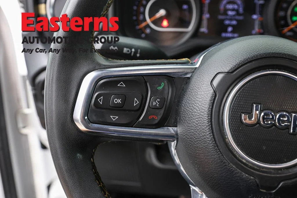 Used 2024 White Jeep Sahara image 15