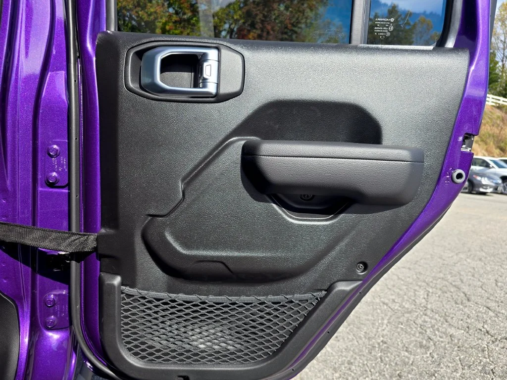 New 2026 Purple Jeep Mojave image 39