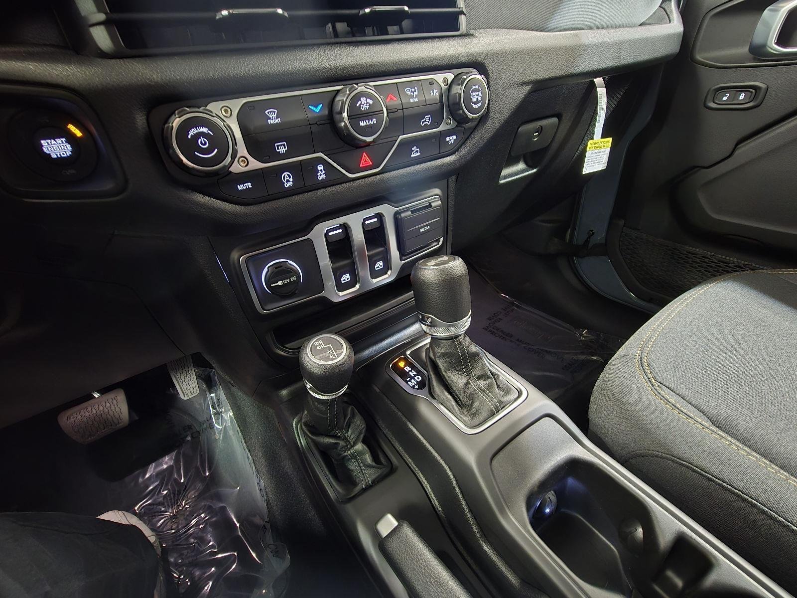2026 Jeep Wrangler 2-Door Sport - Photo 25
