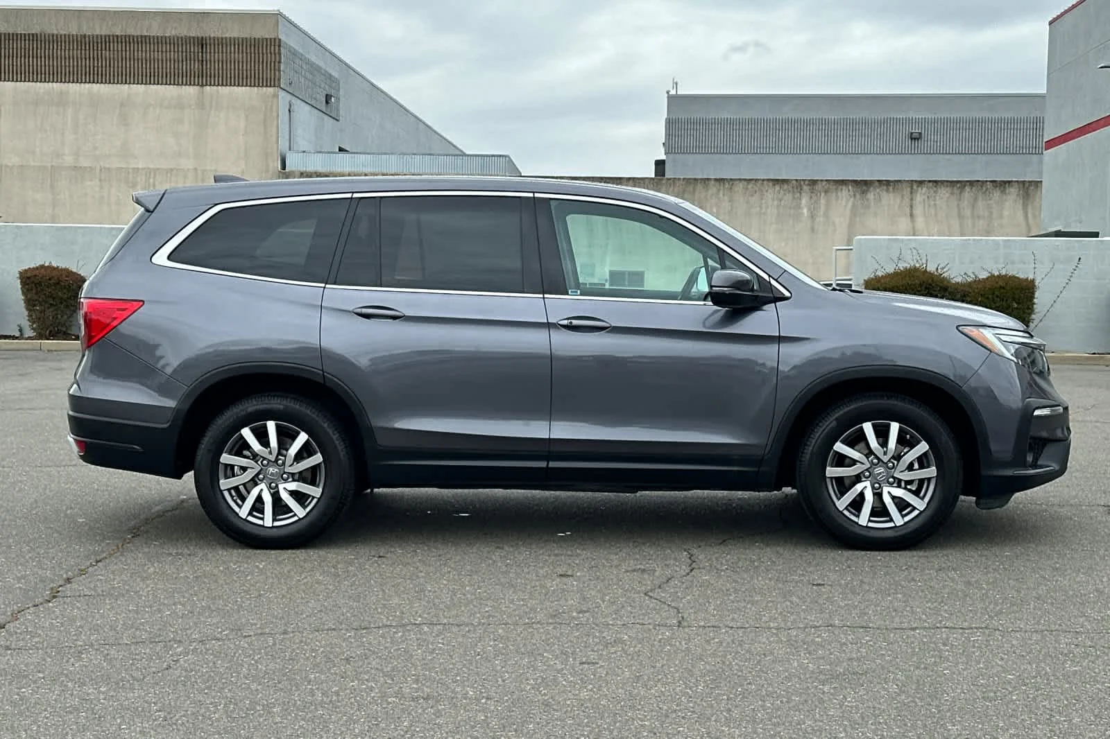 Used 2019 Modern Steel Metallic Honda EX-L image 6