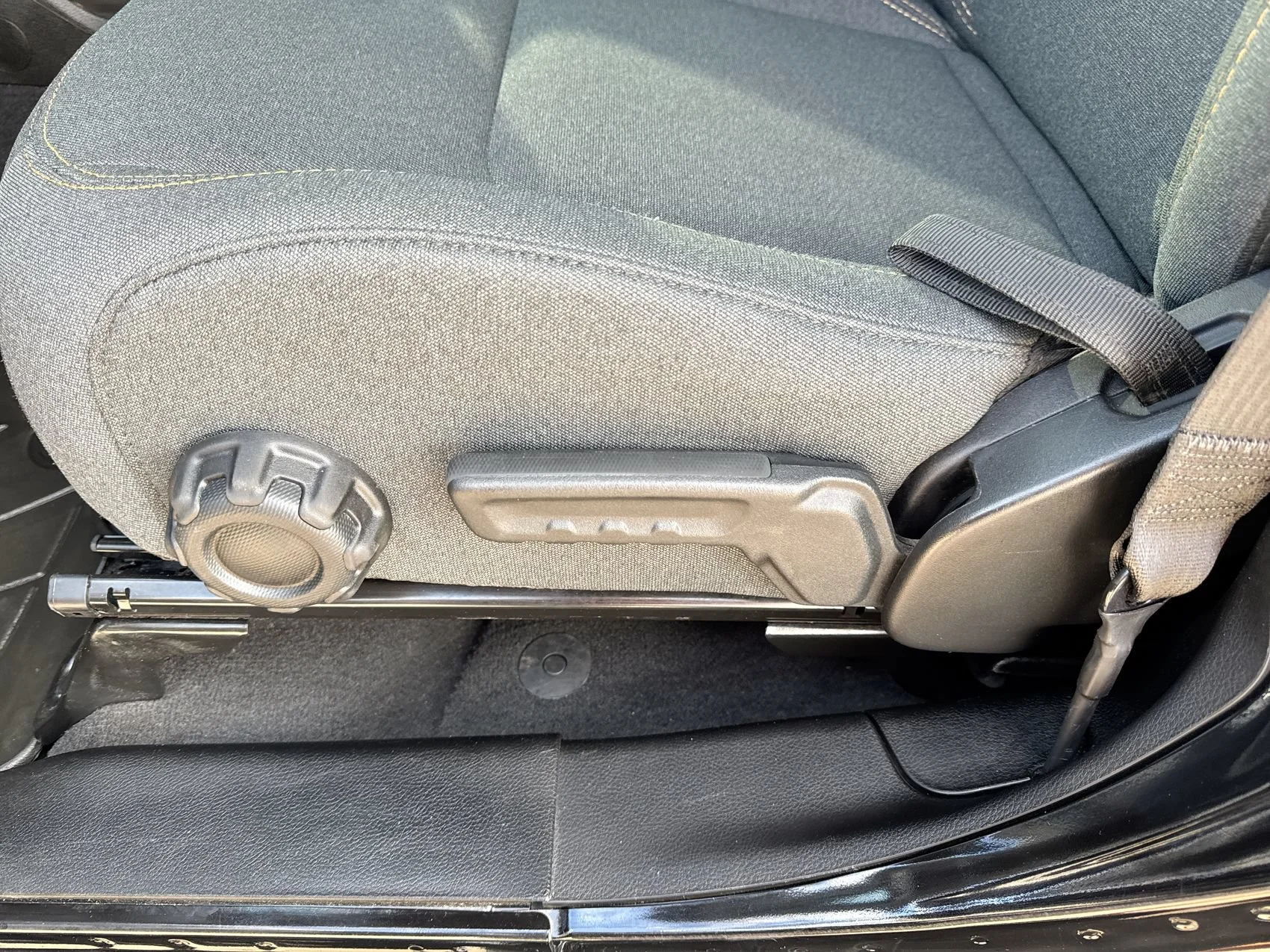 Used 2025 Black Clearcoat Jeep Nighthawk image 12