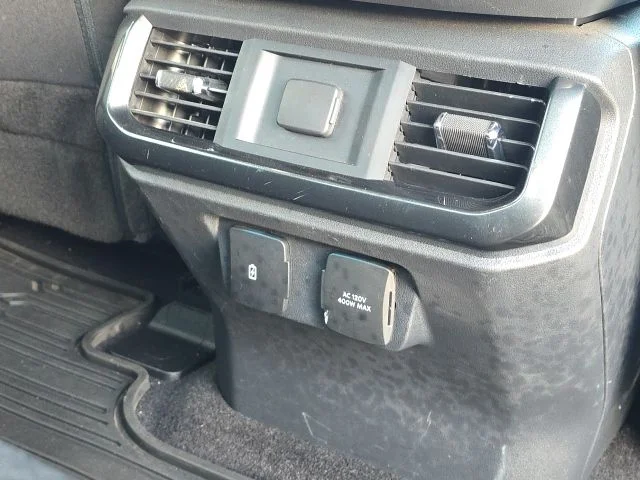 Used 2022 White Ford XLT image 18