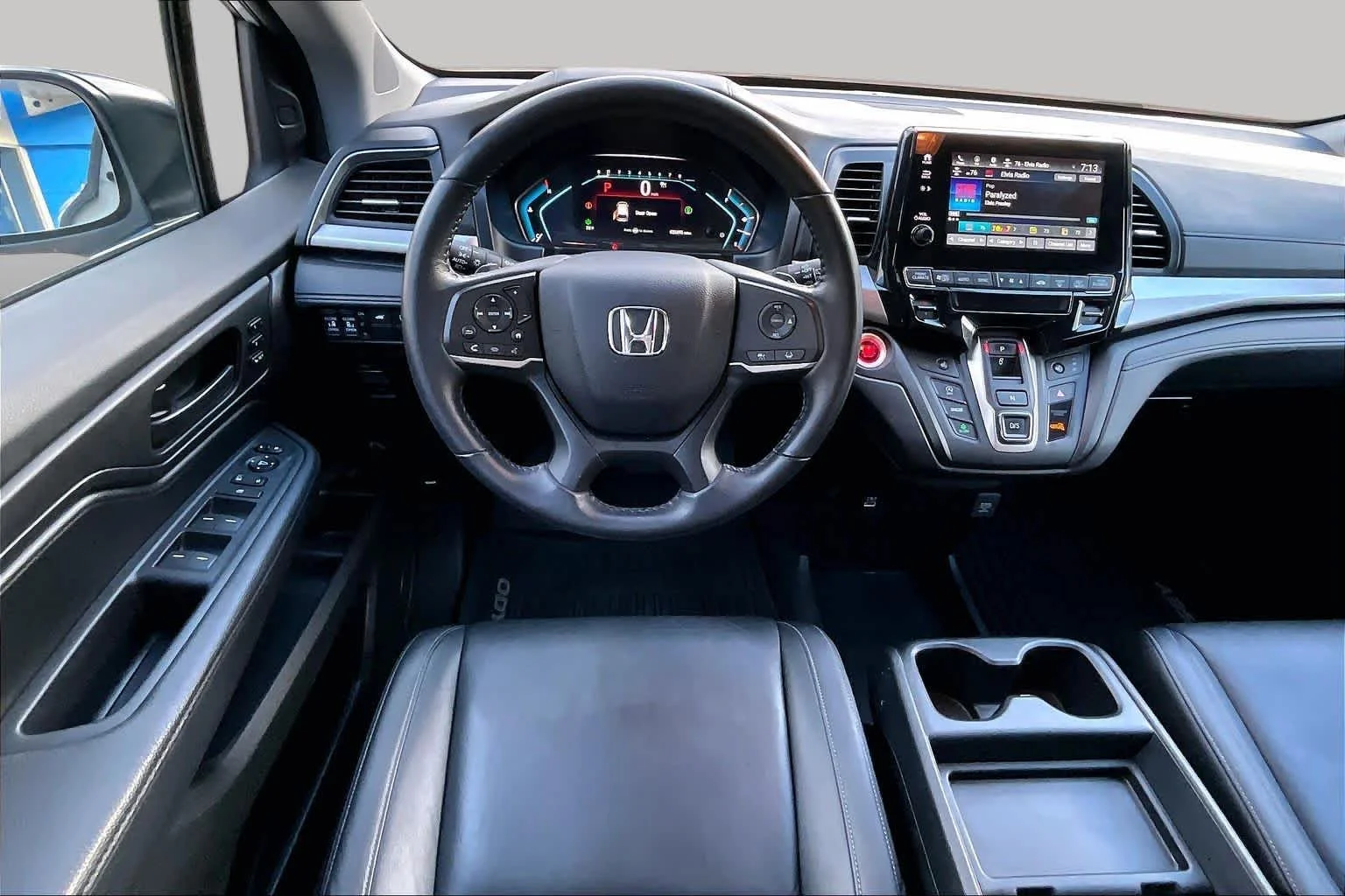 Used 2024 Platinum White Pearl Honda EX-L image 6