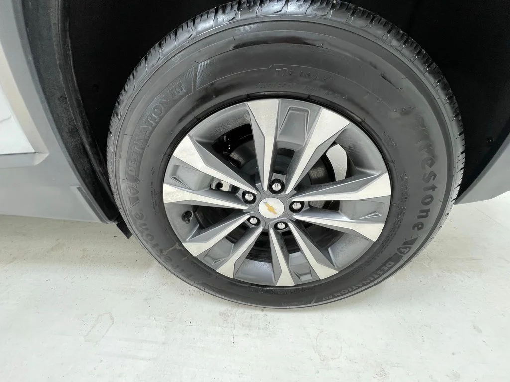 2026 Chevrolet Equinox LT - Photo 9
