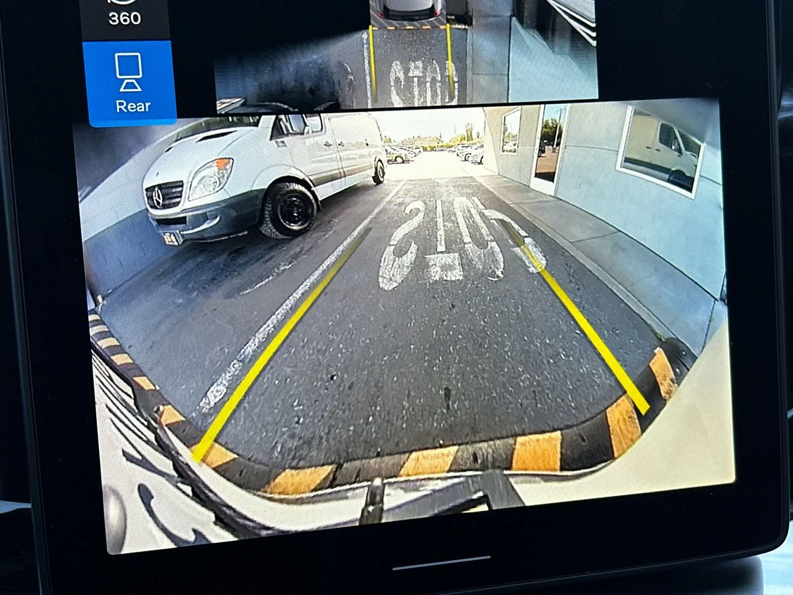2026 Volvo XC90 Plus - Photo 22