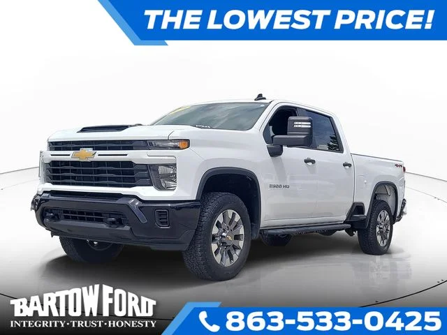 Used 2024 White Chevrolet Custom image 1