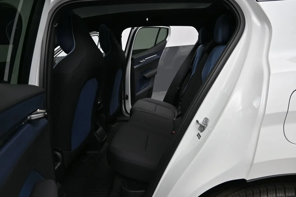 New 2026 White Volvo Twin Motor Performance Ultra image 12
