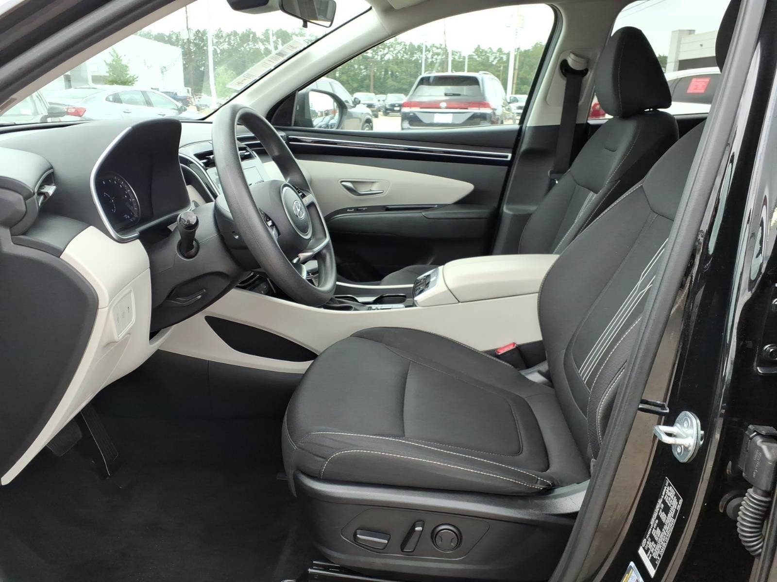 2024 Hyundai Tucson SEL Gray at Robbins Nissan