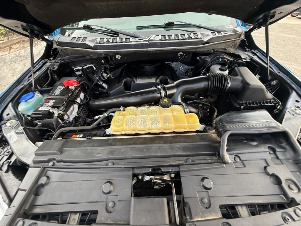 Used 2019 Blue Ford Lariat image 20