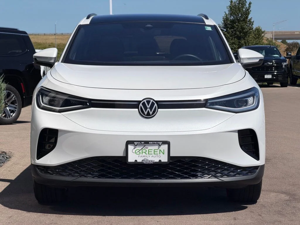 Used 2023 White Volkswagen Pro S image 6