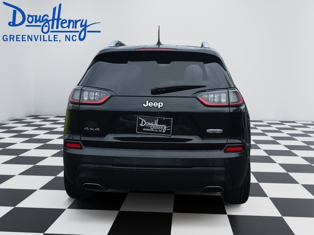 Used 2020 Black Jeep Latitude Plus image 4
