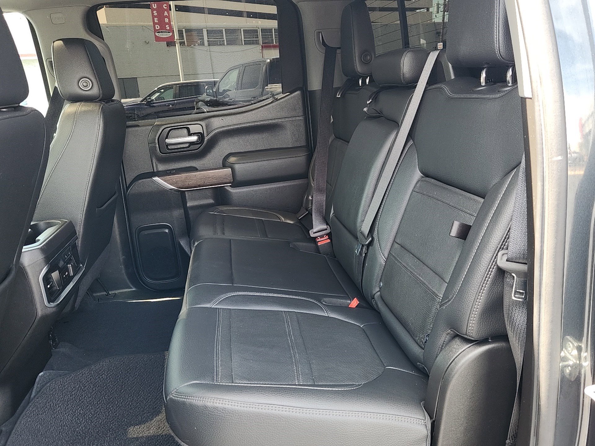 Used 2021 Hunter Metallic GMC Denali image 27