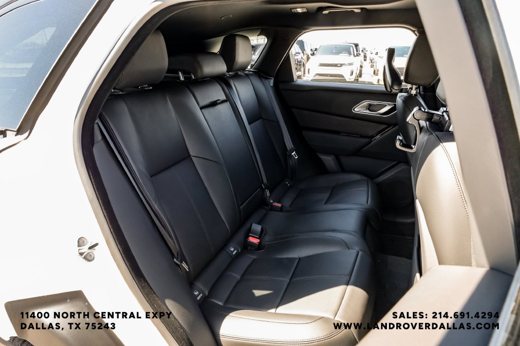 Certified Used 2026 Fuji White Land Rover Dynamic SE image 39