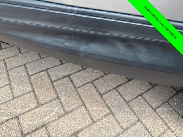 Used 2017 Lunar Silver Metallic Honda EX-L image 8