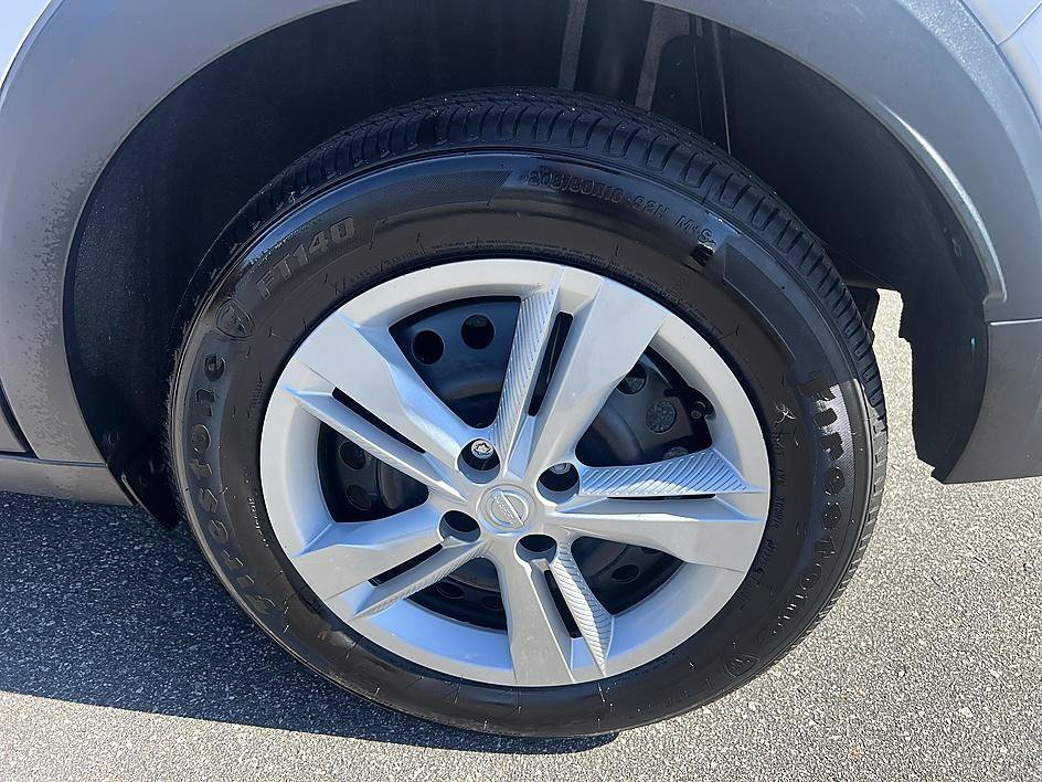 Used 2025 Fresh Powder Nissan S image 10