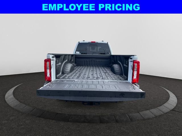 New 2026 White Ford XLT image 5
