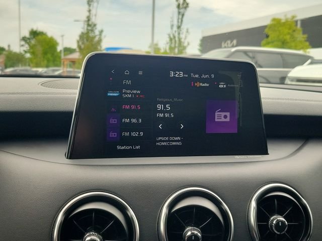 Used 2019 Blue Kia GT2 image 20