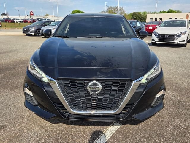 Used 2022 Nissan Altima SV with VIN 1N4BL4DV3NN320409 for sale in Warner Robins, GA